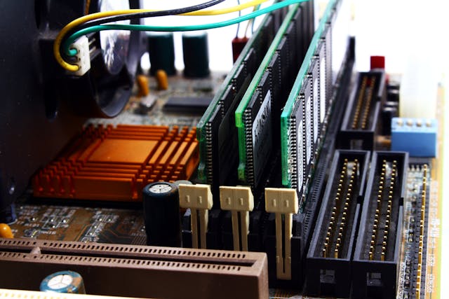 centrics-buisness-solutions-hardware